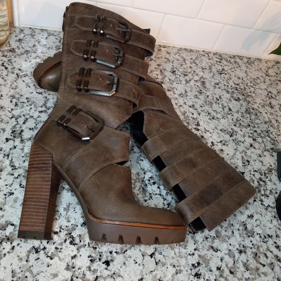 Kenneth Cole Buckle back Zip Knee-High Combat Tall Heel Brown Boots 6M - Picture 1 of 15